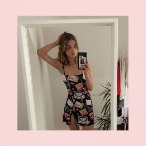 *SOLD* NWT Reformation Noha Dress in Postcards Pri